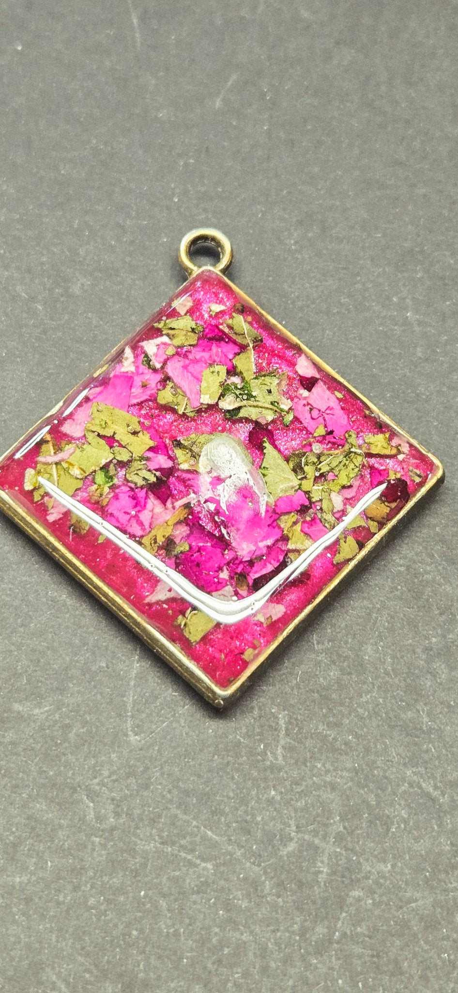 Handmade Rose Petal Resin Pendant - Real Dried Flower Diamond Necklace Botanical Jewelry