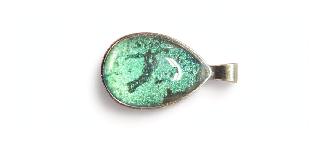 Handmade Green Chameleon Resin Pendant – Teardrop, Silver Setting