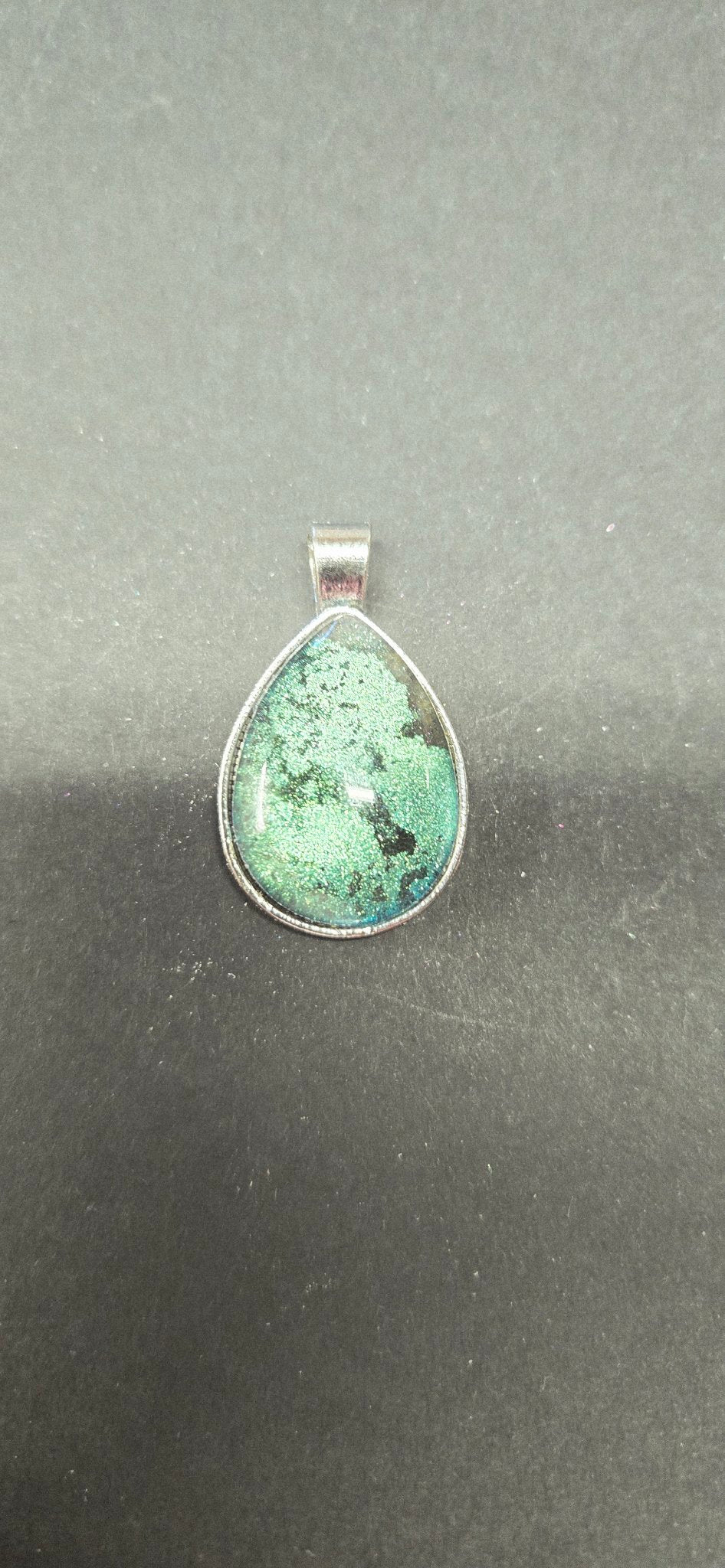 Handmade Green Chameleon Resin Pendant – Teardrop, Silver Setting