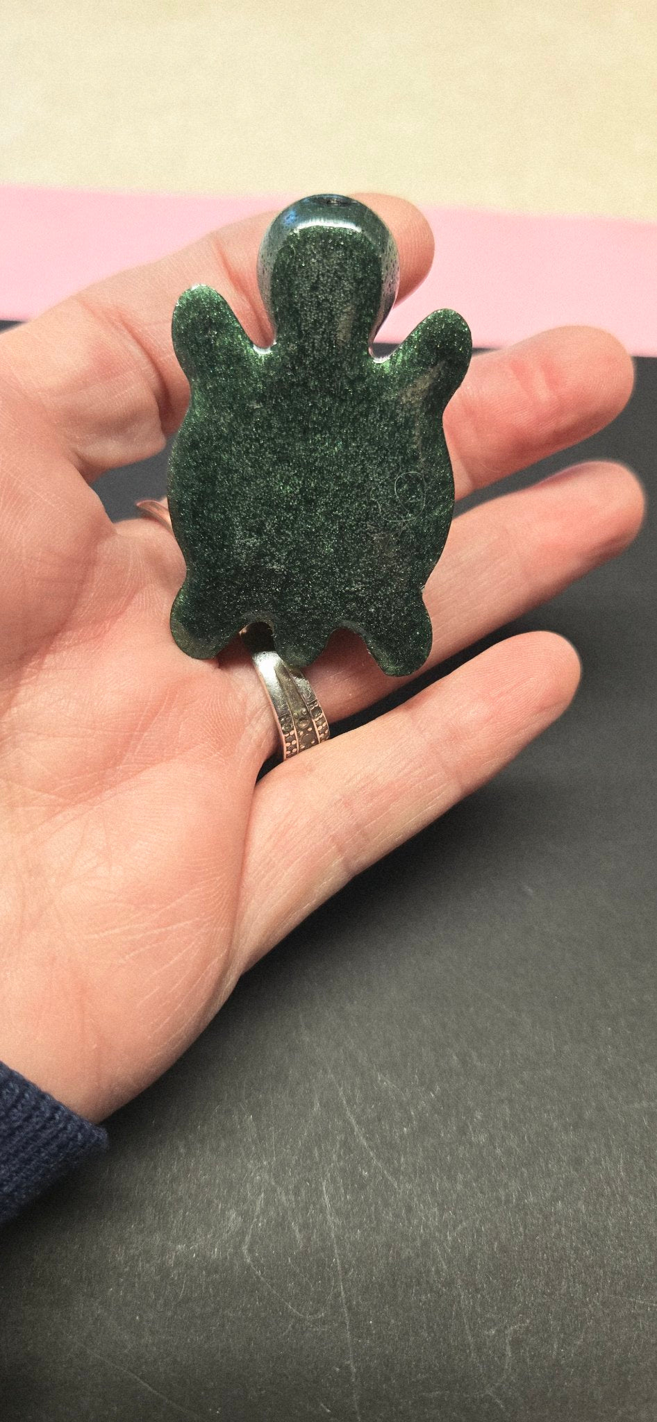 Handmade Green & Gold Resin Sea Turtle Figurine – Cute Turtle Decor, 2 Inch